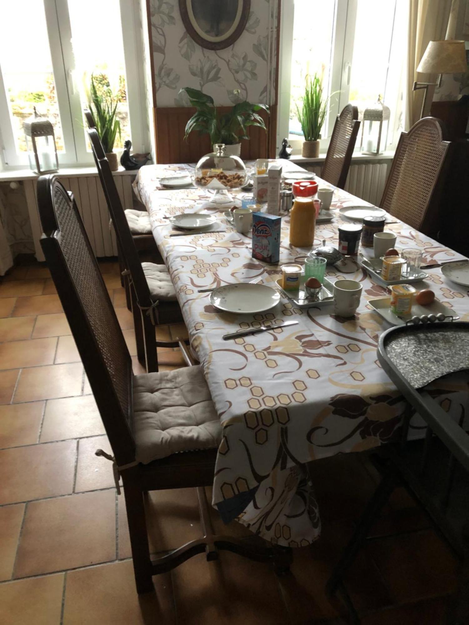 Bed and Breakfast Le Voyageur à Saint-Bonnet-Tronçais Extérieur photo