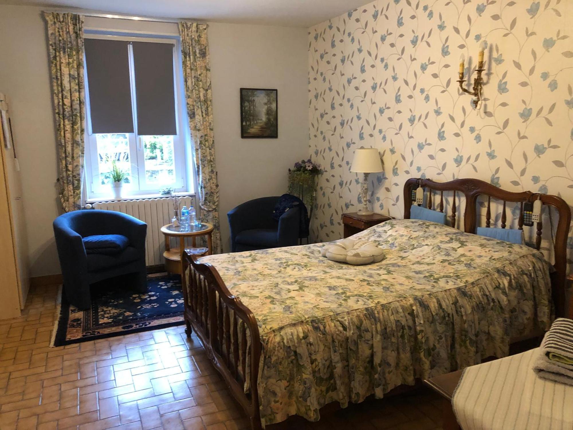 Bed and Breakfast Le Voyageur à Saint-Bonnet-Tronçais Extérieur photo
